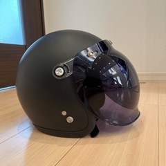 バイク用ヘルメット　スモークシールド付の画像
