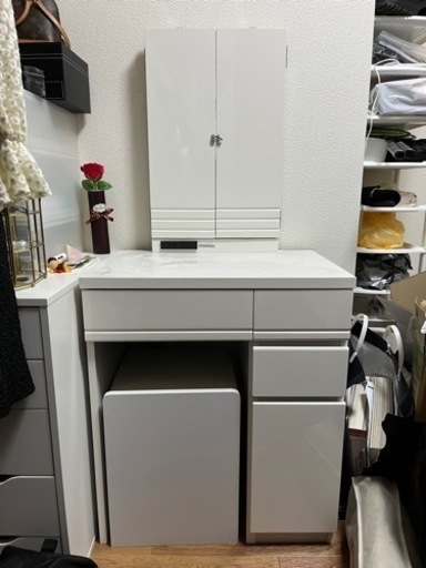 【極美品】ドレッサー