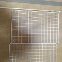 つっぱり棒、壁面かけ