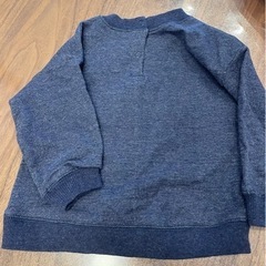 トイザラス　トップス90cm 未使用の画像