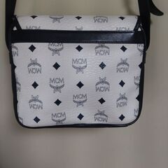 MCMショルダーバックの画像