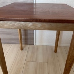 テーブル　正方形60 ブラウン　2/14のみ引渡しの画像
