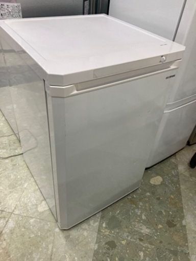 【新生活SALE】アイリスオーヤマ ノンフロン冷凍庫 IUSD-9A 中古 リサイクルショップ宮崎屋住吉店24.2.4ｋ