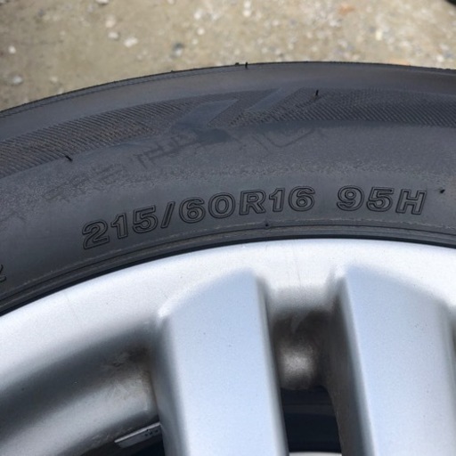 215/60R16 タイヤ　マツダ純正ホイル付き