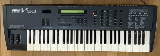 YMAHA V-50 シンセサイザーキーボード