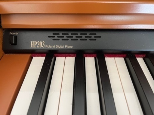 Roland 電子ピアノ　HP203lc