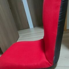 赤い座椅子お譲りしますの画像