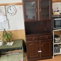 食器棚差し上げます！