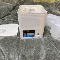 山善　スチーム式加湿器　白の画像