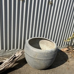 火鉢500円！残り写真の一点のみ。お問い合わせ多数なかなか返信で...