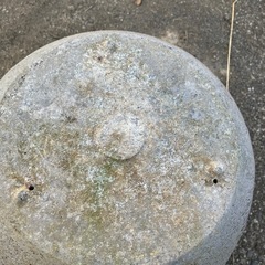 火鉢500円！残り写真の一点のみ。お問い合わせ多数なかなか返信できず申し訳ございません。の画像