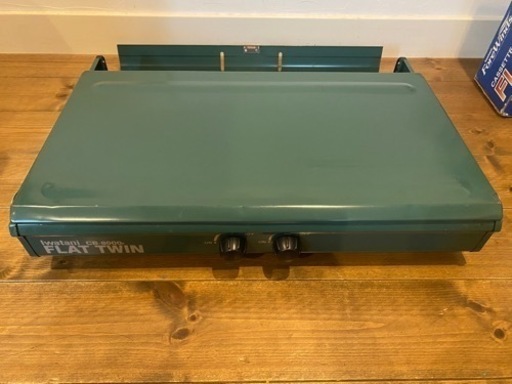 キャンプ用品　Iwatani FLAT TWIN CB−8000F イワタニ  フラットバーナー