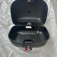 バイク用モノロックケース 中古 格安 鍵あり GIVIの画像