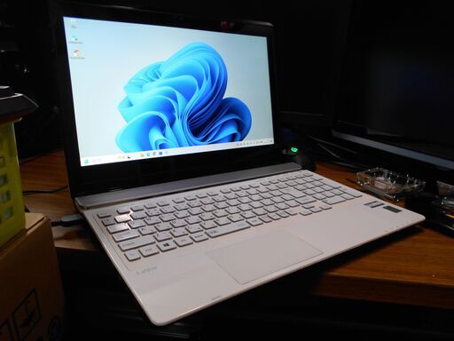 ノートパソコン NEC LaVie NS750/A Windows11 CPU i7-5500u メモリ8GB 新品SSD256GB Office2021 Blu-ray タッチスクリーン