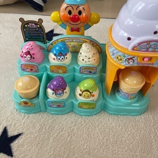 アンパンマンのソフトクリームやさん