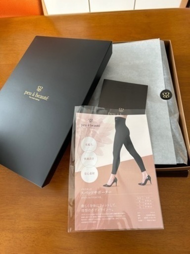 値下げしました‼️ 新品未使用品　プウアボーテスパッツサポーター　LLサイズ