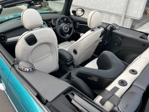 【低走行限定車！】MINI ミニ コンバーチブル シーサイドエディション