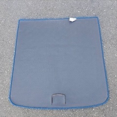 アウディA4/S4（B9）アバント用ラゲッジマットの画像