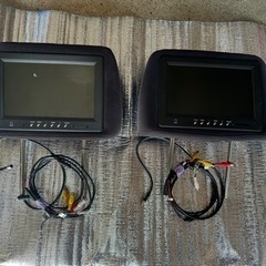 モニター付きヘッドレスト　の画像