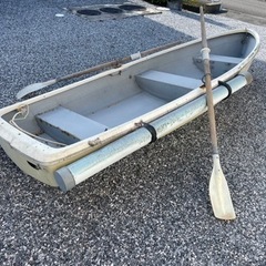 3..6m手漕ぎボート。オール、自作サイドフロート、自作エレキマウント付の画像
