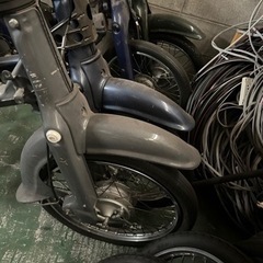 ホンダ　スーパーカブ　フレームなどパーツの画像