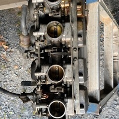 YAMAHA xjr400キャブレターの画像
