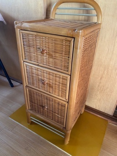 レトロ アンティーク中古家具・ラタン (籐)チェスト ３段 タンス