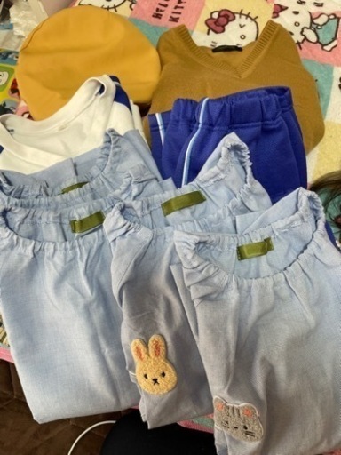 まことなるたき子供園制服、女の子、