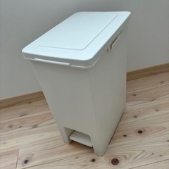 45ℓ ゴミ箱 キレイです！の画像