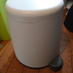 【IKEA】ダストボックス