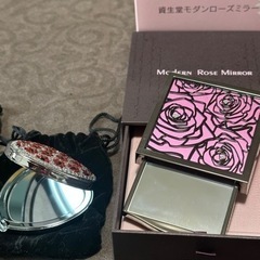 お洒落なコンパクトミラー　(ノベルティ)   ２点セットの画像