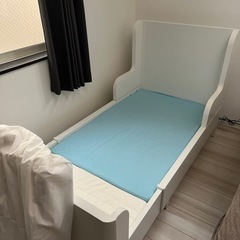 IKEA BUSUNGE(イケア　ブースンゲ)の画像