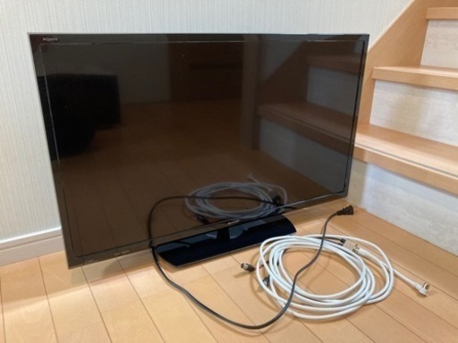 SHARP  AQUOS32型中古　良品