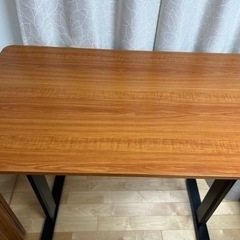 昇降デスク の画像