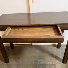 ワーク・スタディデスクの画像