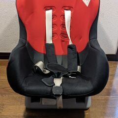 【取引中】リーマンネディ チャイルドシート 赤/黒
