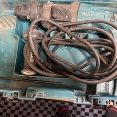 中古品　マキタ 値引きしました　ハンマードリル　250610