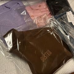 閉店在庫処分 レディースXS-Sサイズ相当 シーイン等未使用品ファストファッション5点セットの画像