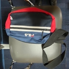 FILA フィラ ショルダーバッグ 鞄の画像