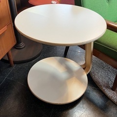 IKEA イケア ベッドサイドテーブル サイドテーブル テーブル ナイトテーブル ANES 北欧 シンプル ナチュラルの画像