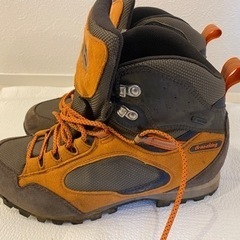 登山トレッキングシューズ　26.5cmの画像