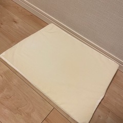 ベビー枕　スロープクッション　farska(ファルスカ) の画像