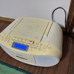 CD、カセットプレーヤー