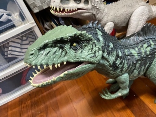 ジュラシックワールド　スーパービッグ　ギガノトサウルス
