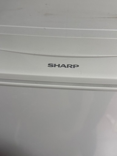 冷凍冷蔵庫　SHARP 2015年製　137L