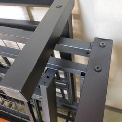 スチールベッド黒／セミ・シングル〜新生活に向けてリフレッシュ！搬送便利の画像