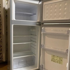 シャープ製　冷蔵庫　２ドア　118ℓの画像