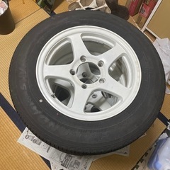 タイヤ白ホイール付✖️4
