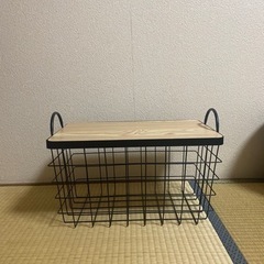 ふた付き　かご