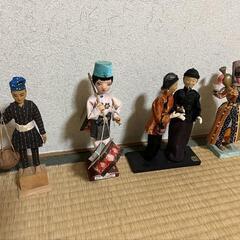 50年前の世界の民族衣装人形の画像